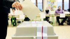 ANO i přes protesty v červnu mírně posílilo, propadá se ČSSD