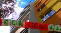 Vlezl k bývalé přítelkyni přes balkón, ta ho zapíchla