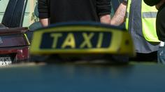 Množí se falešní taxikáři. Proč? Hrozí jim směšné pokuty!