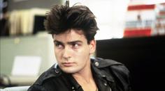 Exkluzivně pro TV Nova. Charlie Sheen otevřeně o svých závislostech i HIV