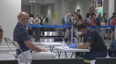 Nenaočkovaní budou mít v létě problémy. Mohou uváznout v cizině