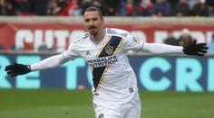 VIDEO: Zlatan září i v zámoří, takhle sestřelil Chicago!