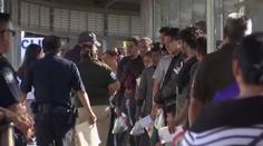 Po razii proti imigrantům zůstaly opuštěné děti! Část už propustili