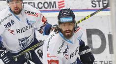 Vítkovice si poradily s Kladnem a vedou extraligu, na dně se krčí Litvínov