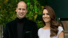 Kate a William ukázali vánoční fotku: Charlotte se i s bratry mění před očima