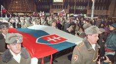 Bylo rozdělení Československa správné? U Čechů je to půl na půl. ANKETA