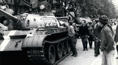 "Vojáci mířili i na děti! Tátu zrada zabila," vzpomínají lidé na rok 68