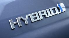 Uměli byste jezdit s hybridem? 6 tipů, jak být řidičem budoucnosti