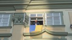 Česko si na vyvěšování vlajek potrpí. Emoce kromě Ukrajiny vyvolává také Tibet