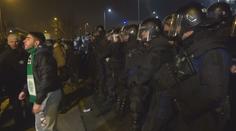 Moderní otroctví? Maďaři svolali obří demonstraci kvůli přesčasům