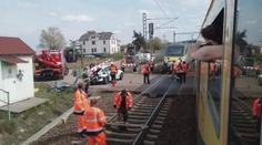 Řidička vjela na přejezd před pendolino! Vyvázla se zraněním