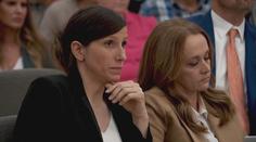 O ztrátě manžela napsala knihu. Nyní stojí před soudem kvůli jeho vraždě