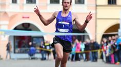 RunTour láká do Hradce na osobní rekordy a řadu osobností
