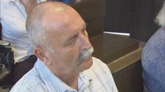 Nákupy bot či květin z rozpočtu Kladna. Soud potrestal ředitele strážníků i asistentku