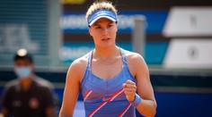 Tenisová kráska se opřela do Djokoviče. Fanoušci ji za to kritizují