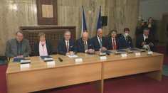Dohoda lékařů a ministerstva je podepsána. Protesty by měly skončit