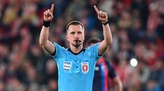 Fanoušci Slavie i Plzně nechápali, polský sudí vysvětlil penaltová rozhodnutí