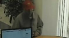 PŘEPADENÍ V CENTRU PRAHY: Lupič vybral banku!