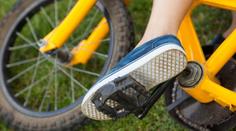 Sestřička popsala nehodu malého cyklisty. Rodiče by neměli podcenit jednu věc