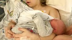 Dívka na 4 dny upadla do kómatu. Po probuzení zjistila, že porodila!