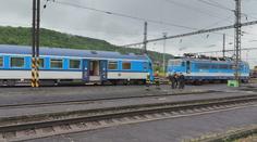 V Ústí nad Labem se srazily dva vlaky. Čtyři cestující utrpěli zranění