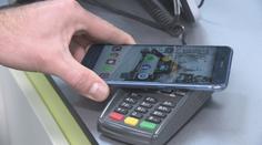 Revoluce v placení v Česku! Nákup můžete uhradit i mobilem