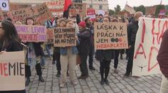 Učitelé z vysokých škol stávkovali. Chtěli upozornit na nízké mzdy