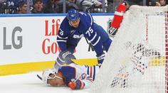 Padl nejtvrdší trest sezóny v NHL. Měl dostat ještě více, spekulují v zámoří
