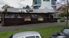 Předzahrádka restaurace v Mostě byla nejspíš načerno. Mohla to odhalit kontrola