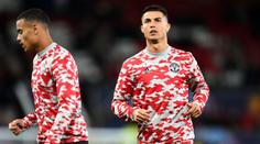Greenwood zůstává ve vazbě. Jeho dresy zmizely z prodeje, Ronaldo si ho smazal