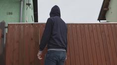 Při lupu dělal rámus a křičel. Policie dopadla opilého zloděje přímo při činu