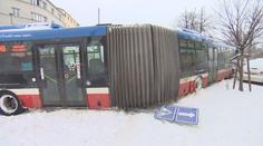 Praha nezvládá kalamitu! Doprava kolabuje, stojí vlaky i autobusy