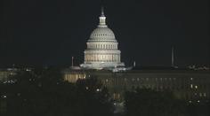 Volební místnosti v USA se zavřely. Souboj o Senát je těsný