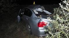 Na Karlovarsku narazil 20letý řidič BMW do stromů, spolujezdec zemřel!