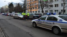 V Kladně havaroval po kolapsu starší řidič osobního auta, je v kritickém stavu