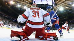 Momenty týdne v NHL: V bráně Caroliny neuvěřitelně kouzlil Andersen