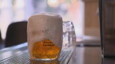 V centru Prahy se možná v noci nebude smět prodávat alkohol. Občané rozhodli
