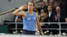 Zázrak z divoké karty. Tenisový objev si na French Open vydělává miliony