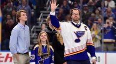 Pocta pro legendu St. Louis. Blues vyřadí číslo Chrise Prongera