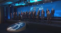 Členské státy NATO by měly zvýšit výdaje na obranu. Ne všichni jsou pro
