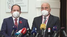 Statisíce lidí se stále mohou oddlužit. Milostivé léto trvá do ledna