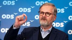 Experti: Fiala se tváří jako vůdce země. Pro Piráty se jedná o obrovské ponížení