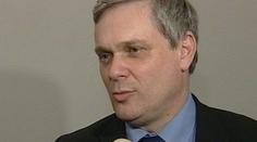 Exministr Tlustý nepodpoří vládní návrh reforem
