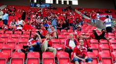 TRAPAS na tribunách. Fotbal Čechy nezajímá, organizátoři lžou