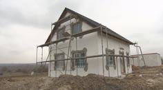 Muži si přitápěli agregátem. Našli je sedět mrtvé v křeslech