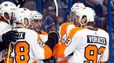 Voráček táhl Flyers k výhře nad lídrem NHL. Polák lišácky skóroval