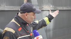 Vrata Čertovky jsou zavřená. Hasiči už pytlují. Mluvčí popsal opatření v Praze