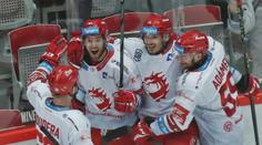 Obhájce titulu je ve čtvrtfinále. Třinec přejel Litvínov 3:0 na zápasy