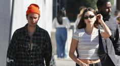 Fanoušci věřili, že je Bieberova manželka těhotná. Ta přiznala zdravotní problémy