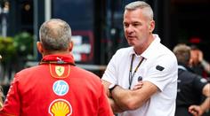 Kontroverzní konec ředitele závodu F1. Místo rezignace prý dostal padáka